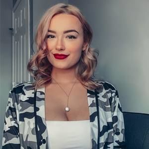 Meet your Posher, Doniree